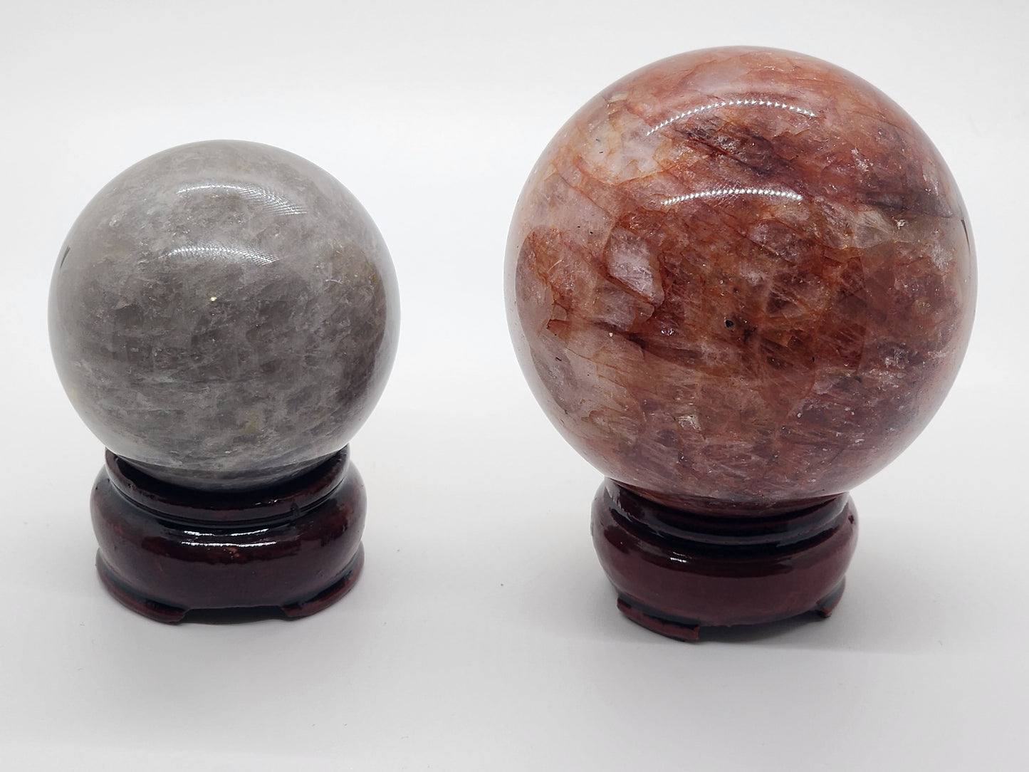 Sphere Stand - Wooden Cauldron