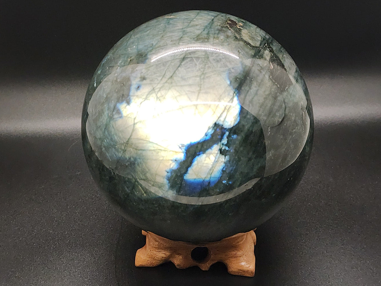 Sphere - Labradorite - 122mm/4.8"