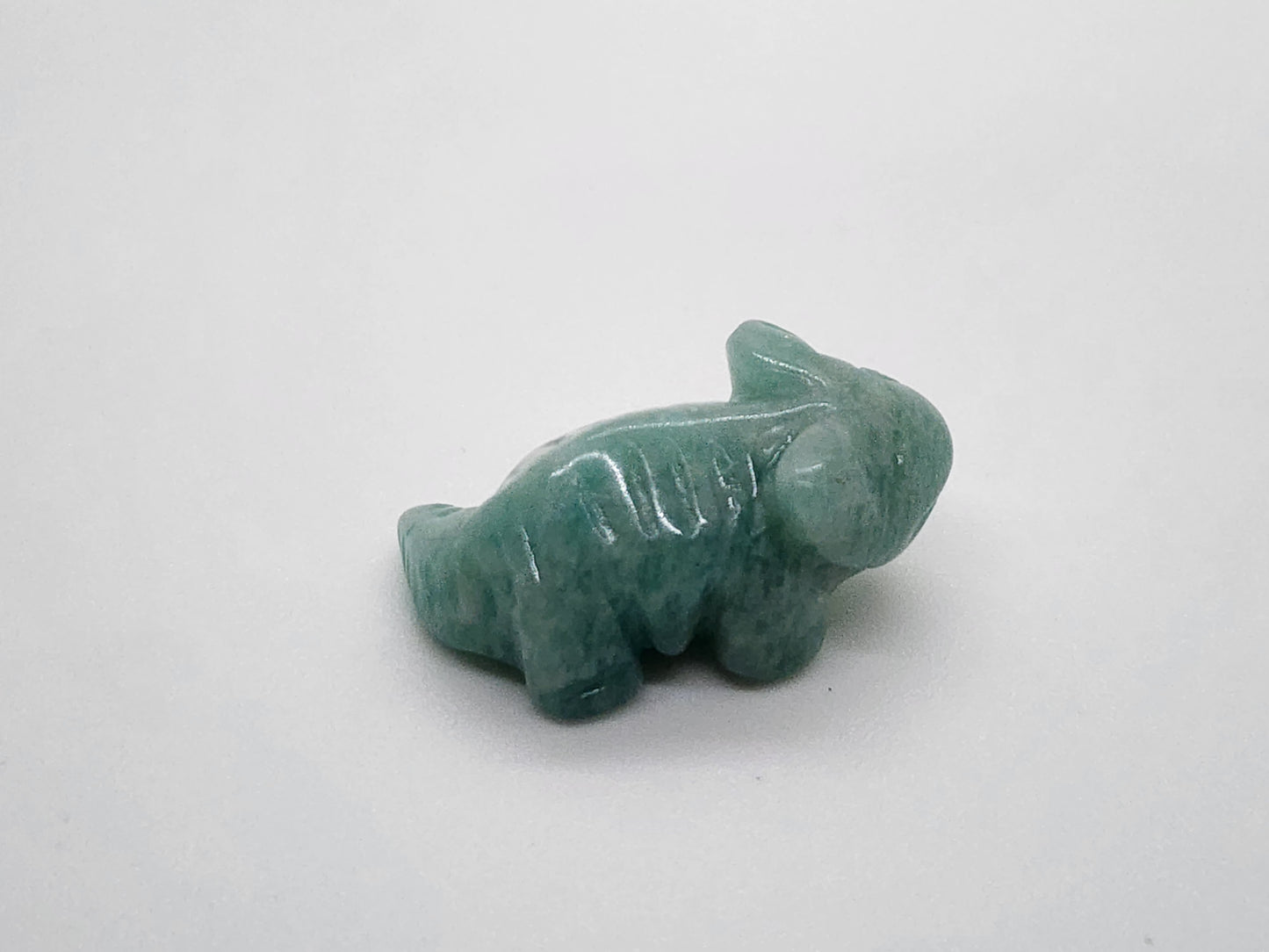Carving - Tiny Axolotl - Multiple Stone Options - 29mm\1.1"